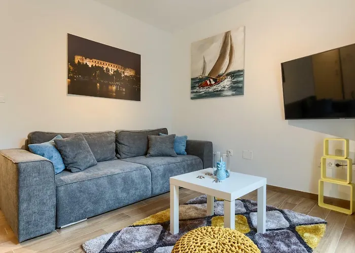 Dream In Arena 1 Center Free Parking Pula