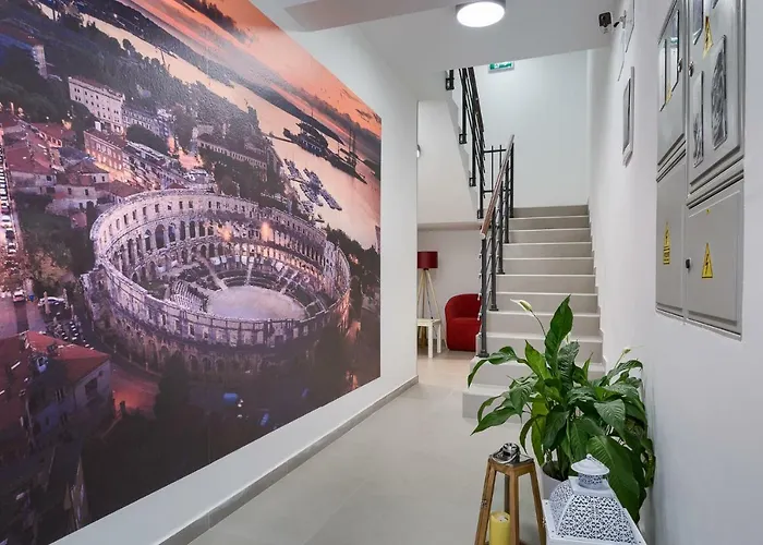 Dream In Arena 1 Center Free Parking *